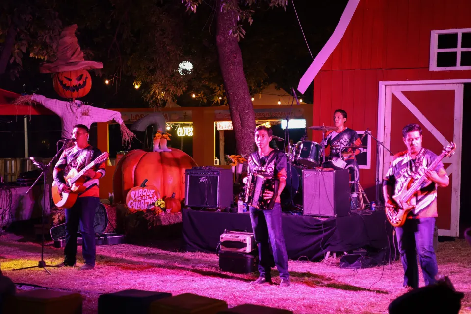 Música en Vivo en el Parque de las Calabazas